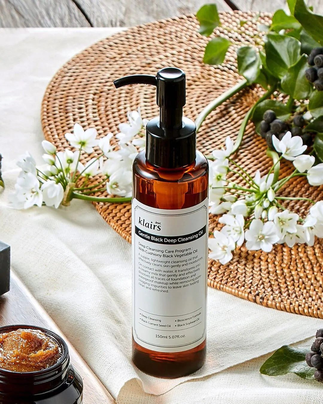 KLAIRS - Gentle Black Deep Cleansing Oil - MY Little Corée